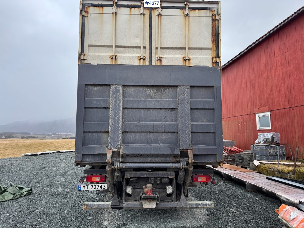 2002 Volvo FM9 Containerchassis - Kasti veoauto: pilt 5 2002 Volvo FM9 Containerchassis - Kasti veoauto: pilt 5