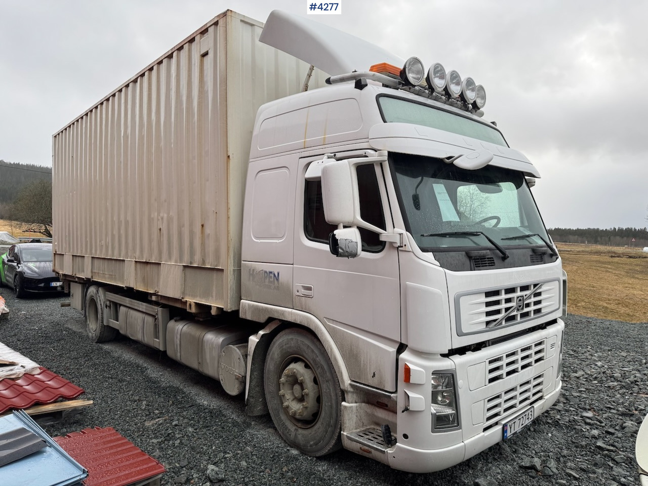 Kasti veoauto 2002 Volvo FM9 Containerchassis: pilt 10