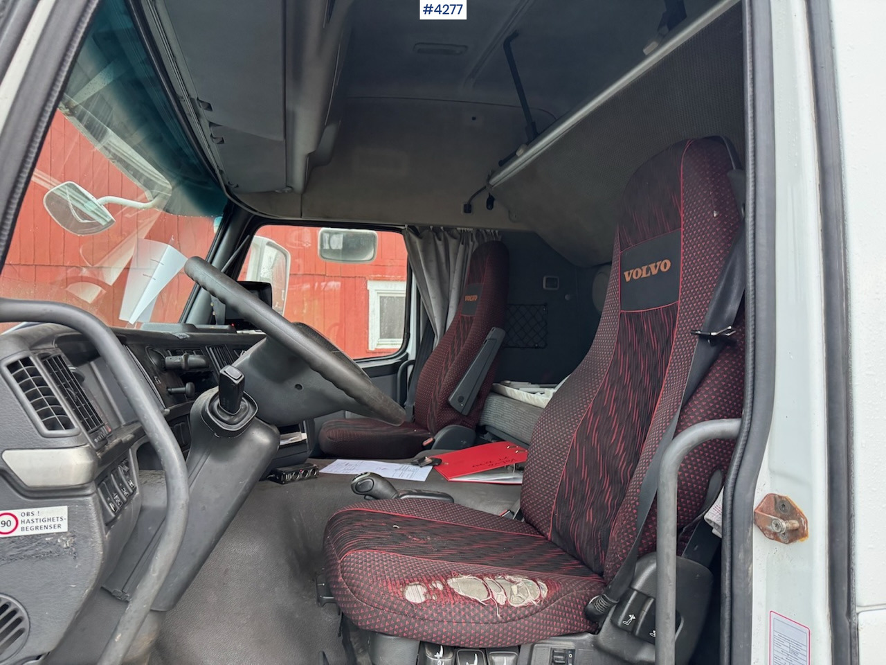 Kasti veoauto 2002 Volvo FM9 Containerchassis: pilt 15