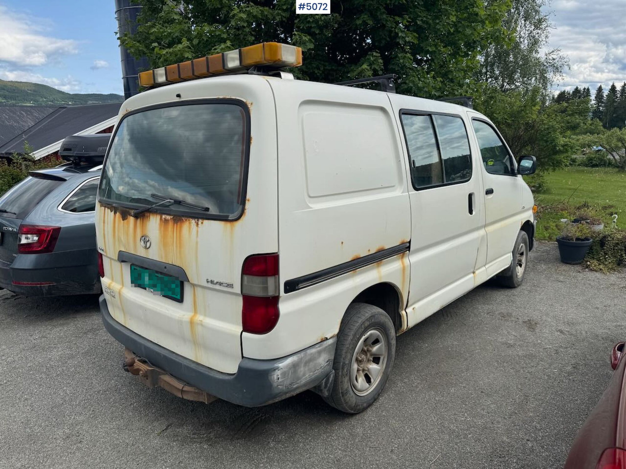 2003 Toyota Hiace 4wd - Kaubik: pilt 4 2003 Toyota Hiace 4wd - Kaubik: pilt 4
