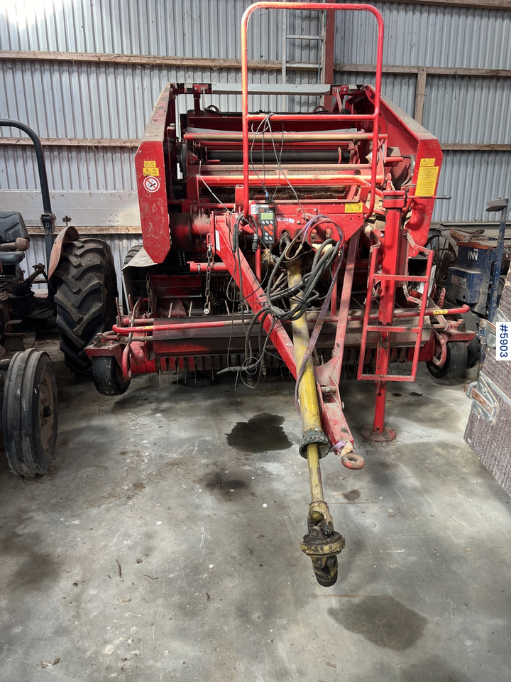 2005 Welger RP 235 press w/ net - Kaarutusseadmed: pilt 2 2005 Welger RP 235 press w/ net - Kaarutusseadmed: pilt 2