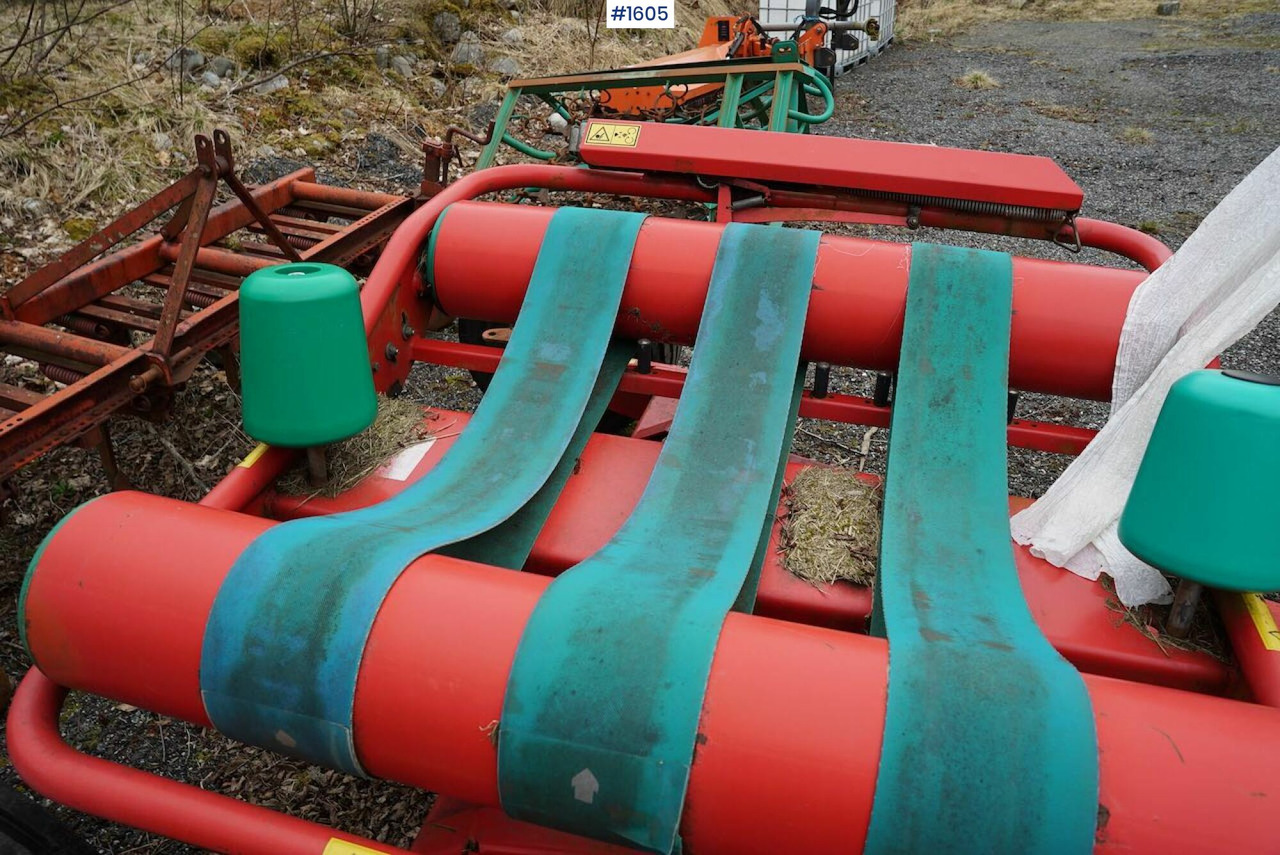 2009 Kverneland Taarup 7420 Round bale packs - Kaarutusseadmed: pilt 5 2009 Kverneland Taarup 7420 Round bale packs - Kaarutusseadmed: pilt 5
