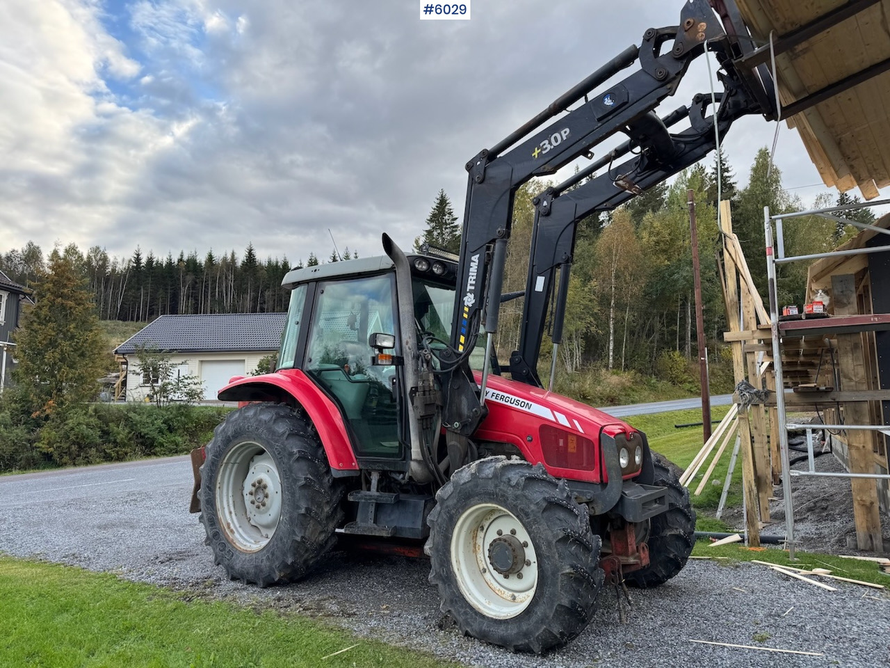 2010 Massey Ferguson 5445 with Front Loader - Traktor: pilt 3 2010 Massey Ferguson 5445 with Front Loader - Traktor: pilt 3