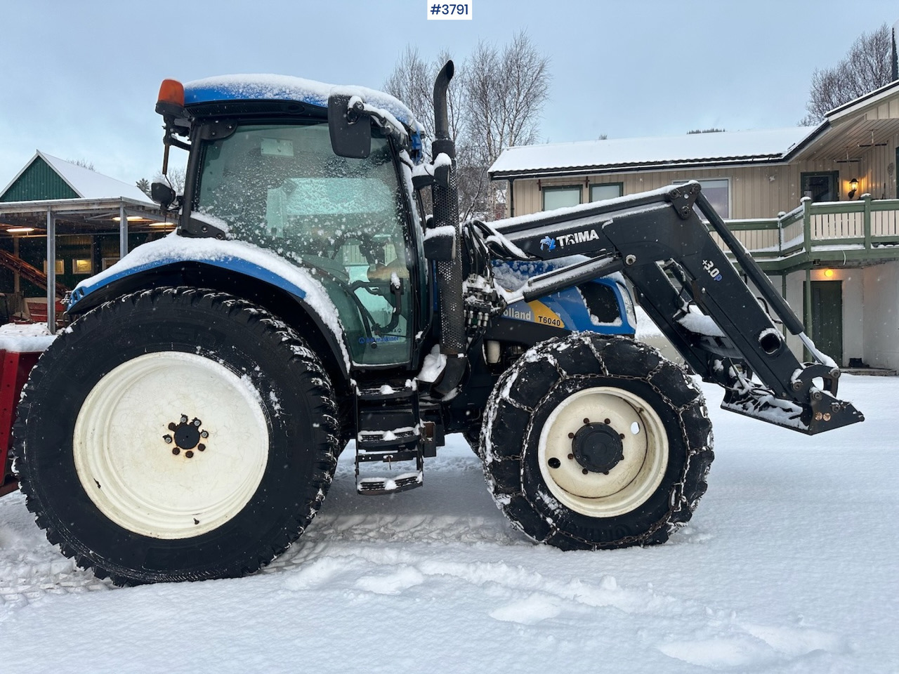 2010 New Holland T6040 4x4 plow rigged tractor w/ Trima +3.0p front loader, brand new chains, snow bucket and Westbjørn snow blower. WATCH VIDEO. - Traktor: pilt 3 2010 New Holland T6040 4x4 plow rigged tractor w/ Trima +3.0p front loader, brand new chains, snow bucket and Westbjørn snow blower. WATCH VIDEO. - Traktor: pilt 3