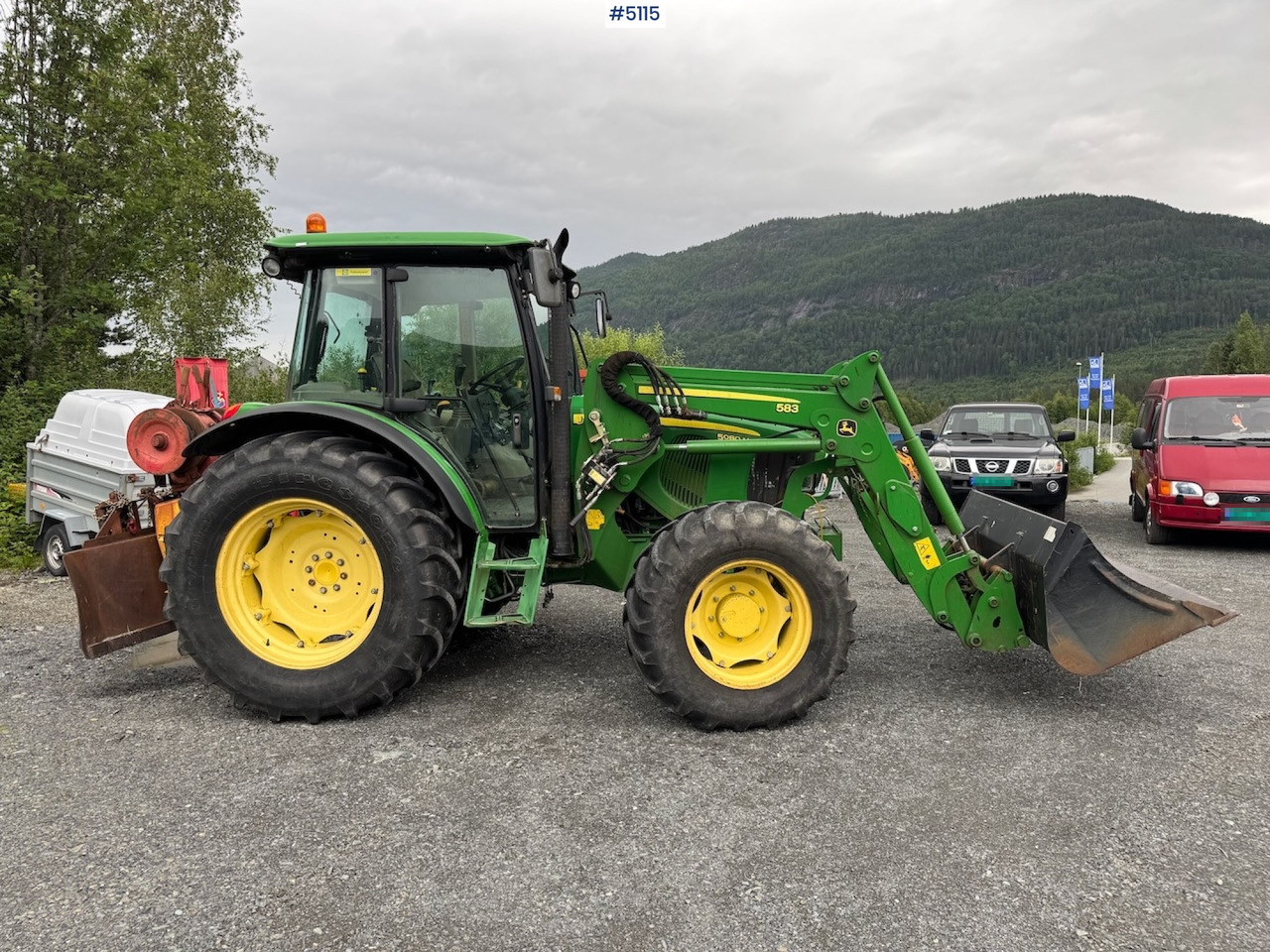 2011 John Deere 5080 M m/frontlaster. Lite timer! - Traktor: pilt 3 2011 John Deere 5080 M m/frontlaster. Lite timer! - Traktor: pilt 3