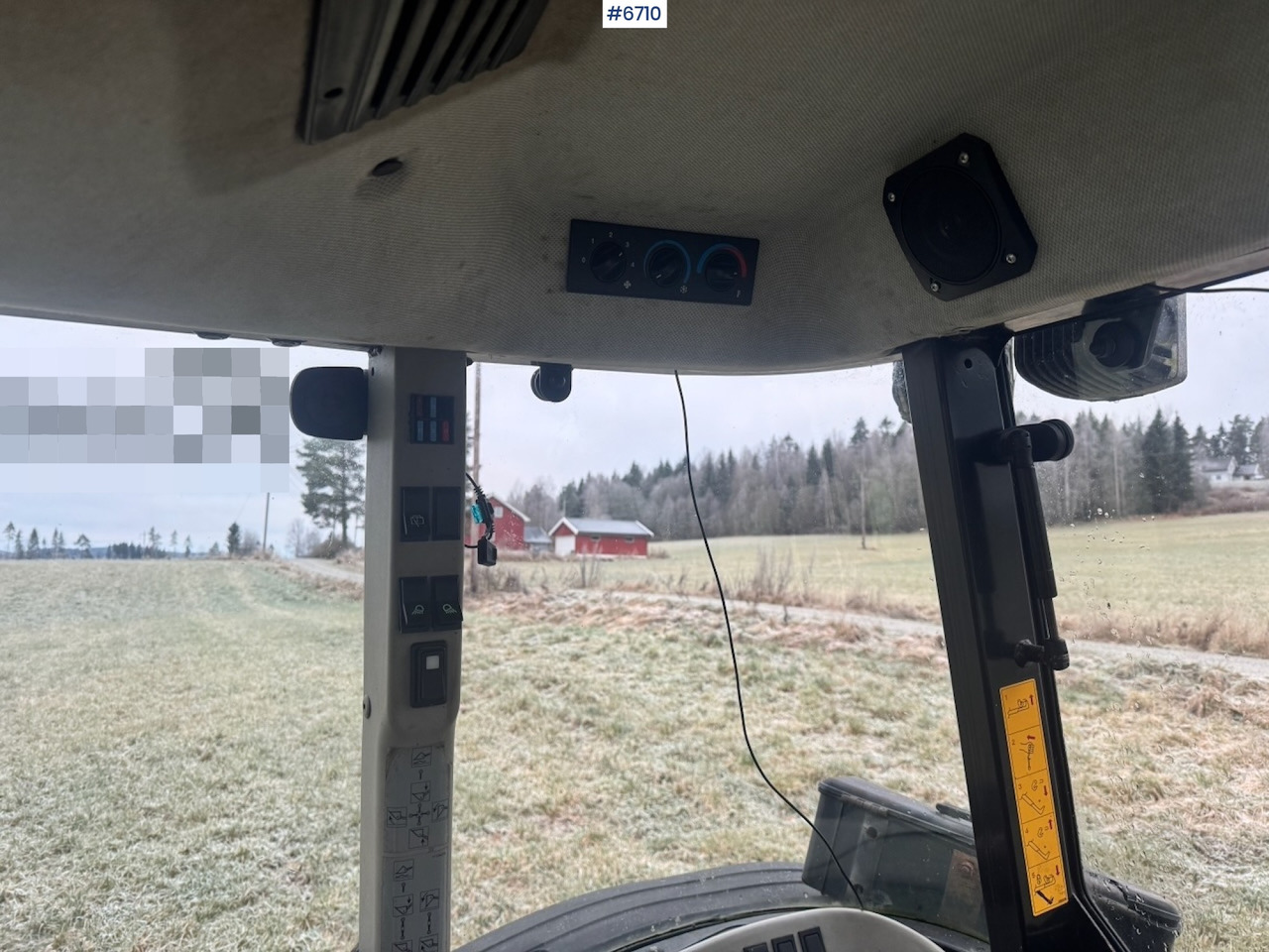 Traktor 2012 Claas 220 Elios w/ Front loader. 3220 hours!: pilt 19 Traktor 2012 Claas 220 Elios w/ Front loader. 3220 hours!: pilt 19