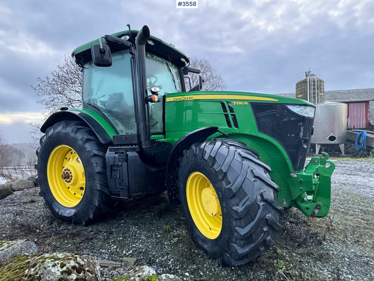 2012 John Deere 7230R w/ GPS and 3 hydraulic outlets! - Traktor: pilt 4 2012 John Deere 7230R w/ GPS and 3 hydraulic outlets! - Traktor: pilt 4