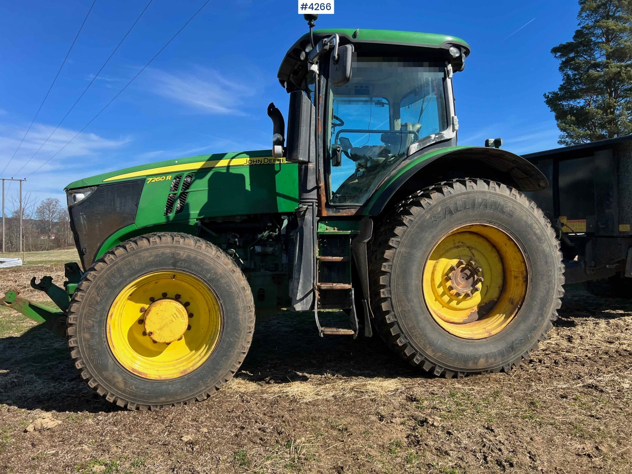 2012 John Deere 7260R Tractor w/ PTO - Traktor: pilt 1 2012 John Deere 7260R Tractor w/ PTO - Traktor: pilt 1