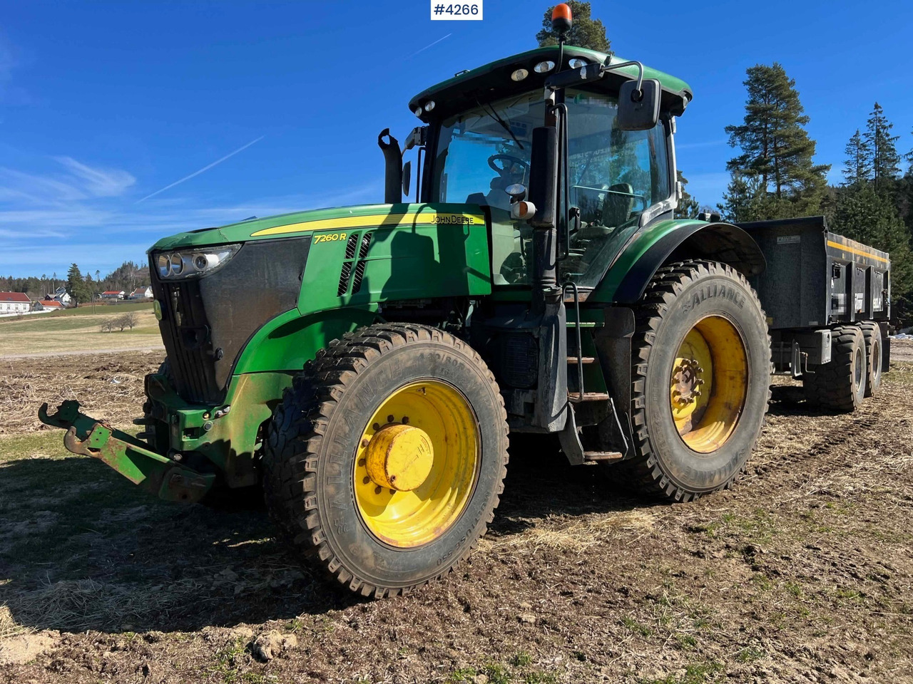 2012 John Deere 7260R Tractor w/ PTO - Traktor: pilt 4 2012 John Deere 7260R Tractor w/ PTO - Traktor: pilt 4