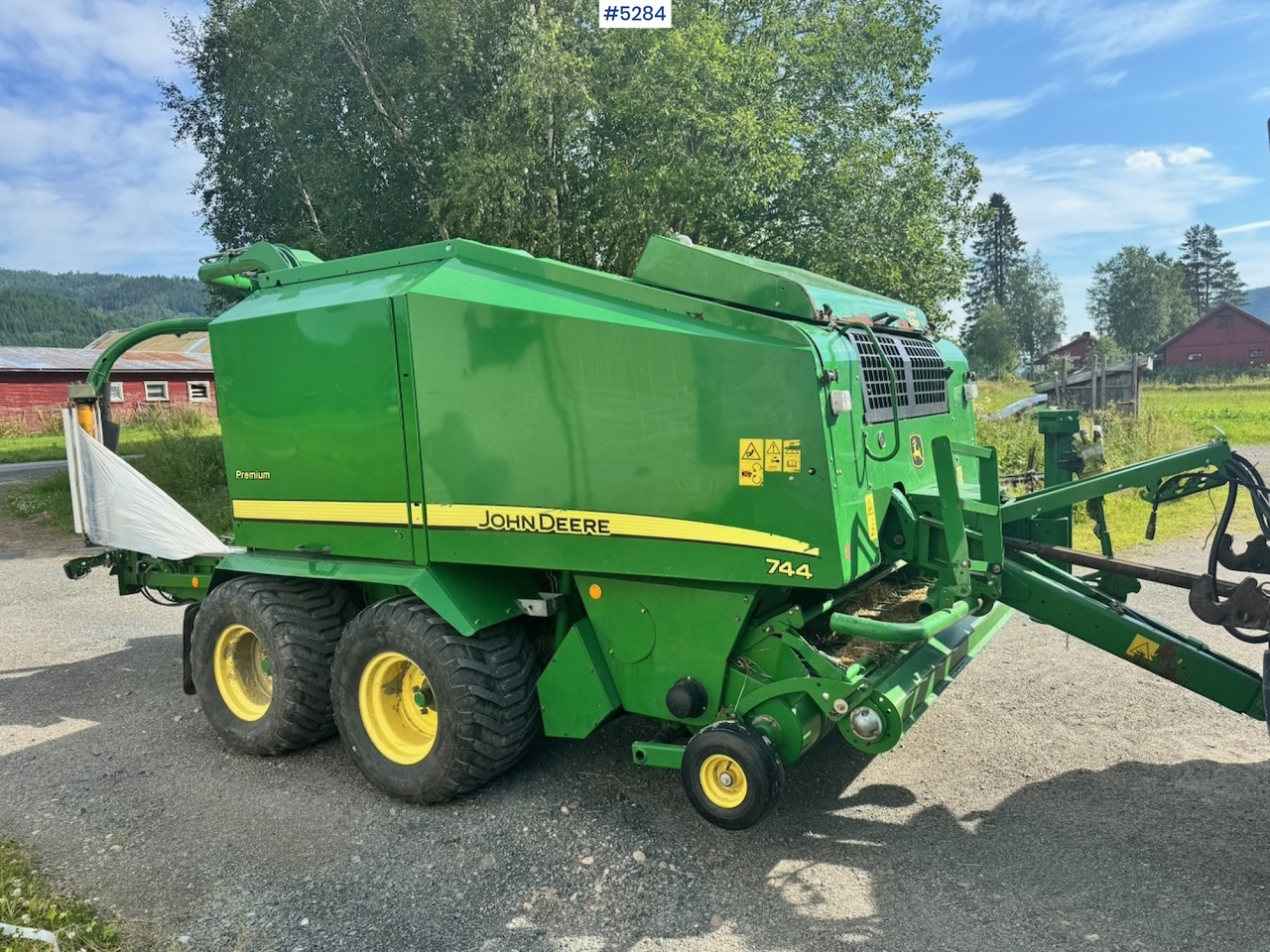 2012 John Deere 744 Combi baler. - Kaarutusseadmed: pilt 2 2012 John Deere 744 Combi baler. - Kaarutusseadmed: pilt 2