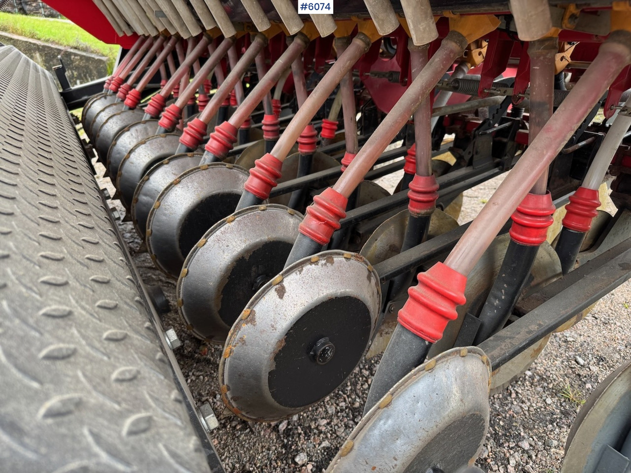 2012 Junkkari Simulta 3000 ST combination seed drill. - Kombain-külvimasin: pilt 4 2012 Junkkari Simulta 3000 ST combination seed drill. - Kombain-külvimasin: pilt 4