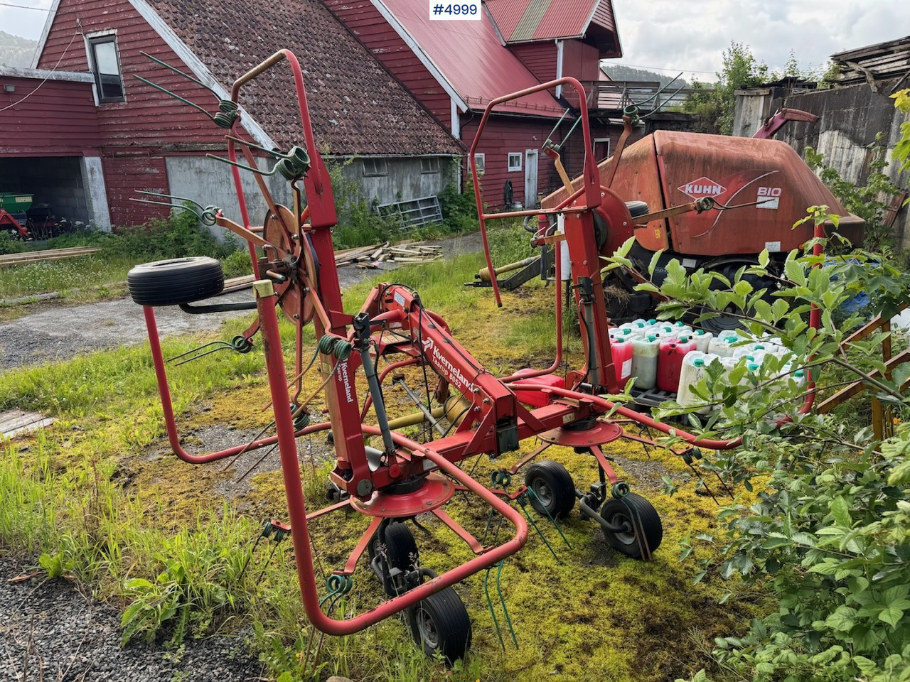 2012 Kverneland Taarup 8052 Spreader harrow - Kaarutusseadmed: pilt 3 2012 Kverneland Taarup 8052 Spreader harrow - Kaarutusseadmed: pilt 3