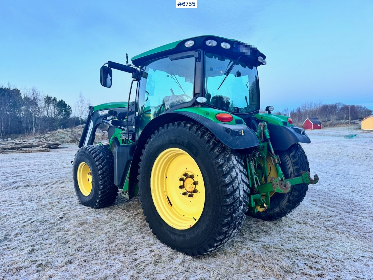 Traktor 2013 John Deere 6125R w/ Front Hydraulics and Front Loader.: pilt 9