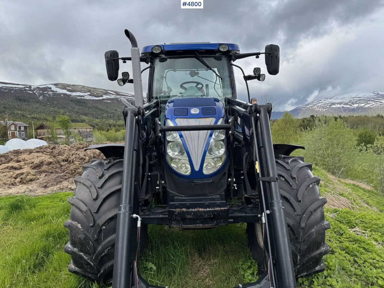 Traktor 2013 New Holland T7.210 AC Blue Power m/ Frontlaster: pilt 7 Traktor 2013 New Holland T7.210 AC Blue Power m/ Frontlaster: pilt 7
