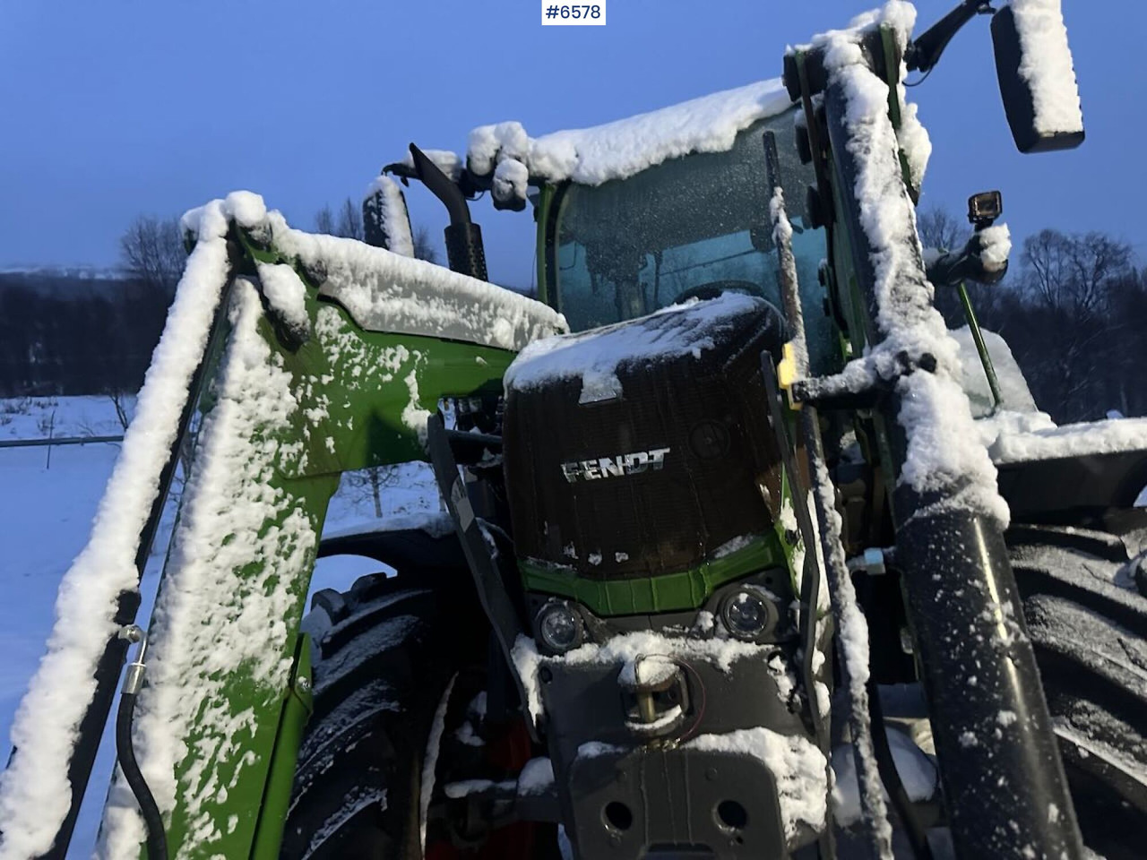 2016 Fendt 313S4 4x4 tractor w/ front loader. - Traktor: pilt 2 2016 Fendt 313S4 4x4 tractor w/ front loader. - Traktor: pilt 2