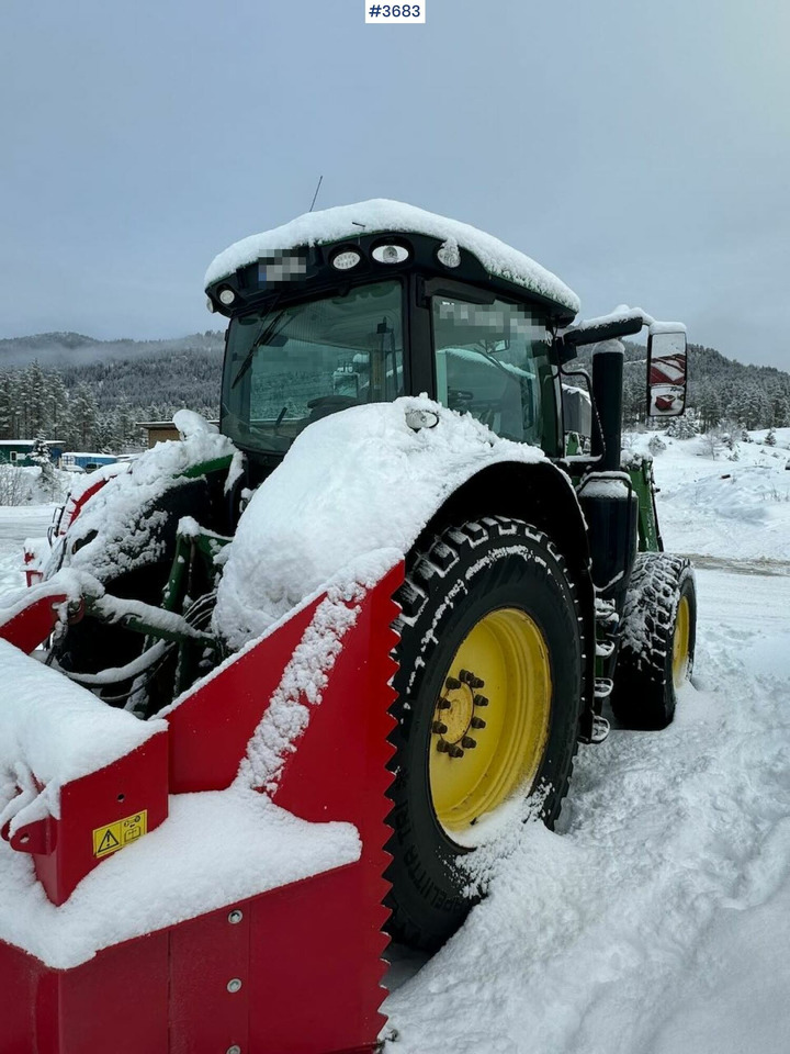 Traktor 2016 John Deere 6175R 4x4 w/ front loader: pilt 7