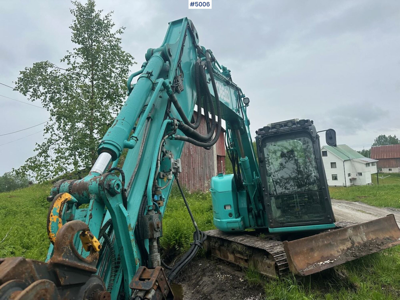 Ekskavaator 2016 Kobelco SK75SR-3E excavator w/ 2 buckets, rototilt and factory new engine: pilt 8