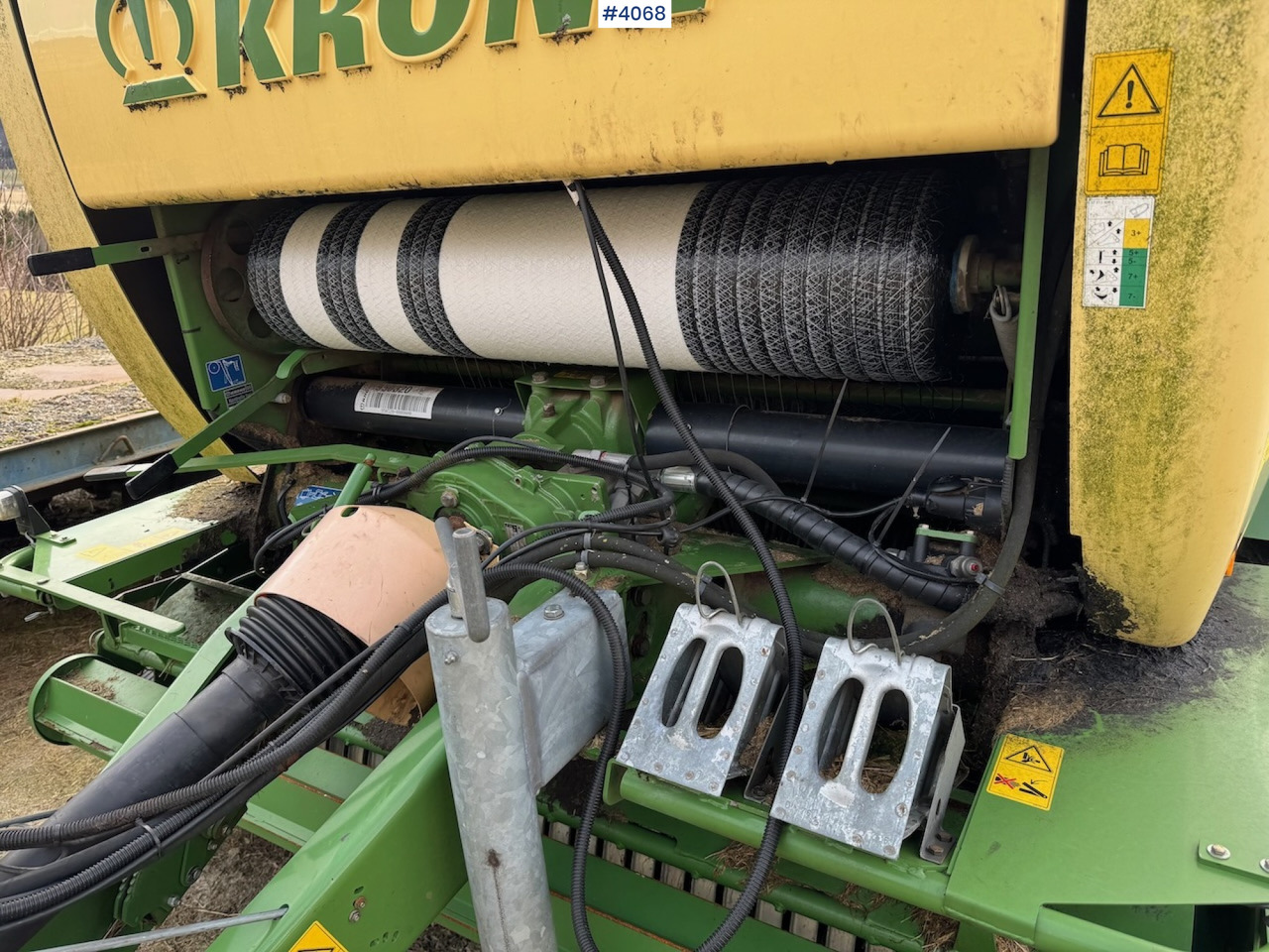 2016 Krone Comprima CF 155 XC Kombipresse - Kaarutusseadmed: pilt 5 2016 Krone Comprima CF 155 XC Kombipresse - Kaarutusseadmed: pilt 5