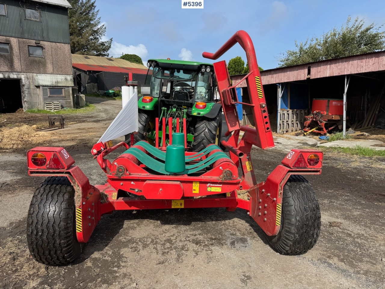 2016 Kverneland 7740 J round bale wrapper - Kaarutusseadmed: pilt 5 2016 Kverneland 7740 J round bale wrapper - Kaarutusseadmed: pilt 5