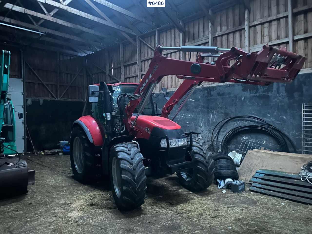 2018 CASE IH LUXXUM 120 4x4 tractor with front loader. - Traktor: pilt 1 2018 CASE IH LUXXUM 120 4x4 tractor with front loader. - Traktor: pilt 1