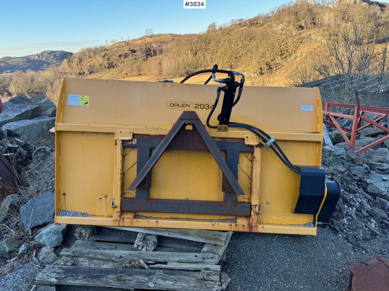 2021 Dalen 2034-U Sand spreader. - Liiva-/ Soolajaotur: pilt 5 2021 Dalen 2034-U Sand spreader. - Liiva-/ Soolajaotur: pilt 5