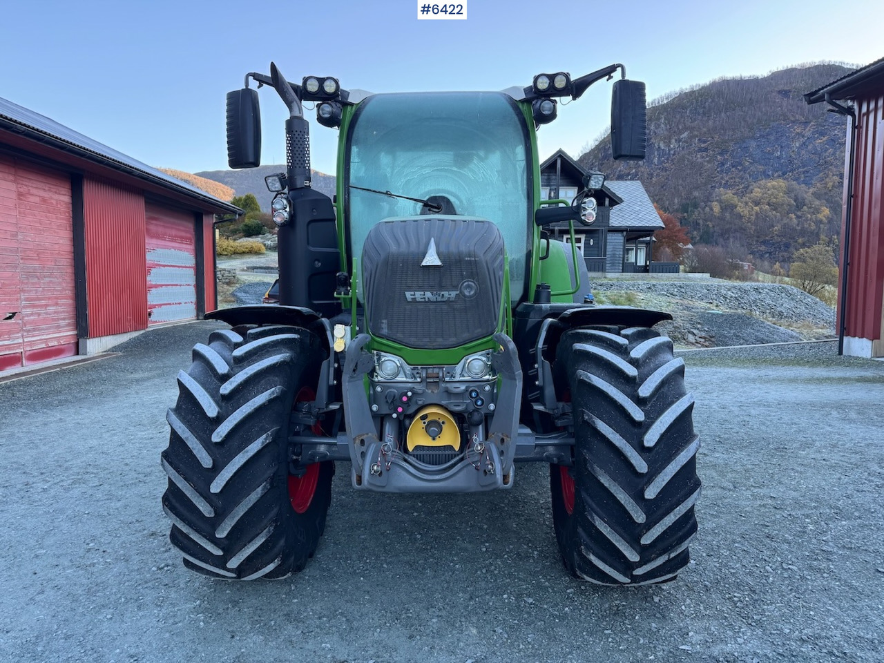 2021 Fendt 314 Vario Profi Plus w/ front hydraulics and front PTO. Low hours! - Traktor: pilt 4 2021 Fendt 314 Vario Profi Plus w/ front hydraulics and front PTO. Low hours! - Traktor: pilt 4