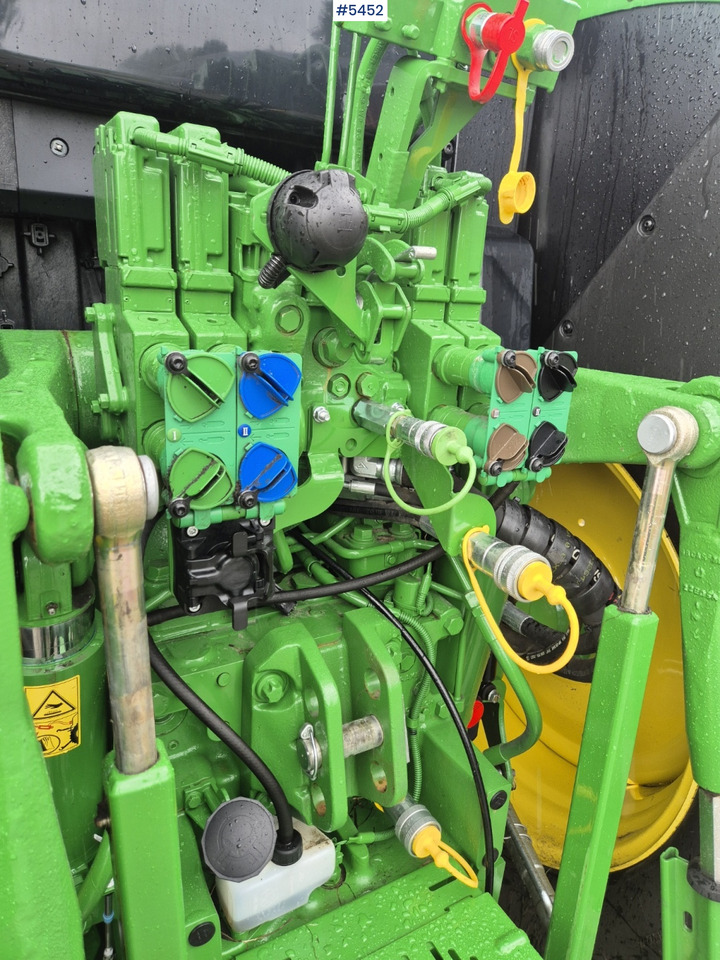 2024 John Deere 6155M w/ front hydraulics & PTO - Traktor: pilt 4 2024 John Deere 6155M w/ front hydraulics & PTO - Traktor: pilt 4