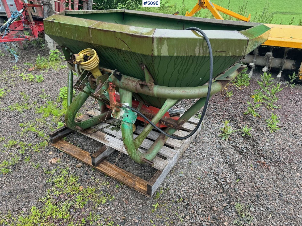 Amazone ZA-F 803 Repair object - Väetiselaoturid: pilt 3 Amazone ZA-F 803 Repair object - Väetiselaoturid: pilt 3