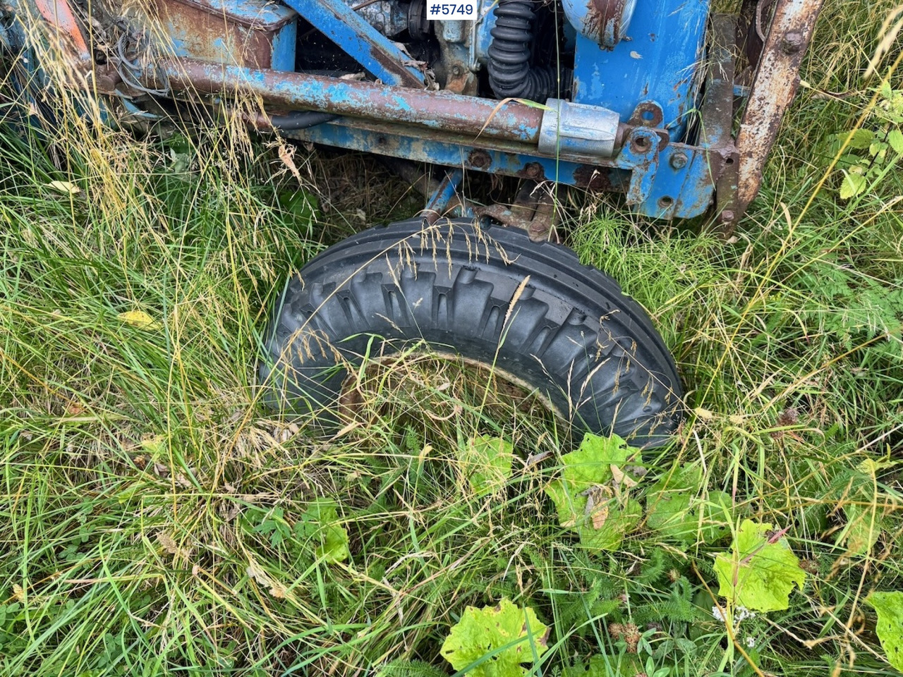 Traktor Ca. 1961 Fordson Super Major 4×2 Tractor w/ Bucket: pilt 12