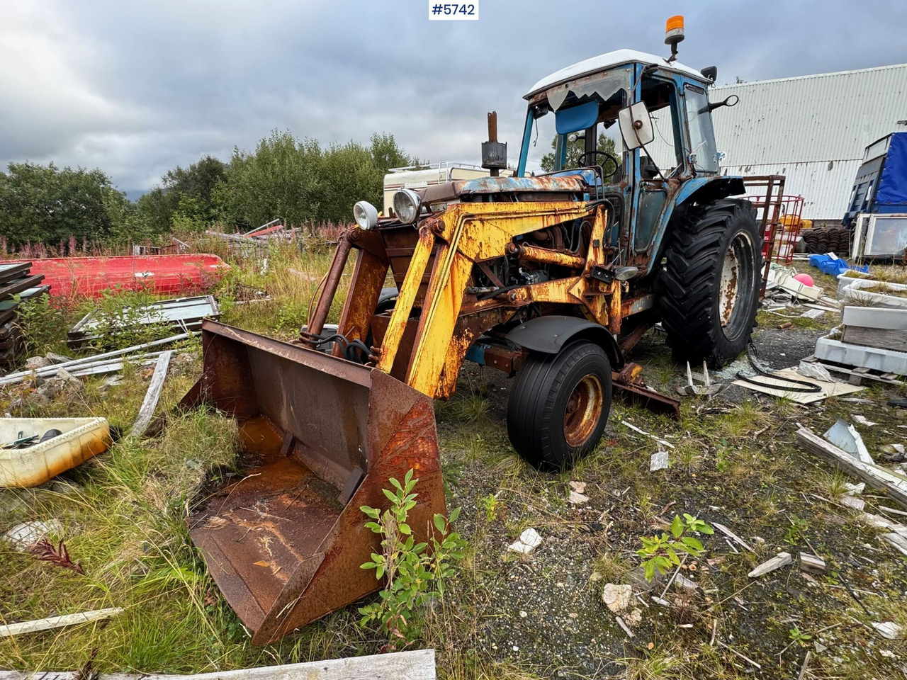 Circa 1987 Ford 7700 with Malm Orstad loader! - Traktor: pilt 1 Circa 1987 Ford 7700 with Malm Orstad loader! - Traktor: pilt 1