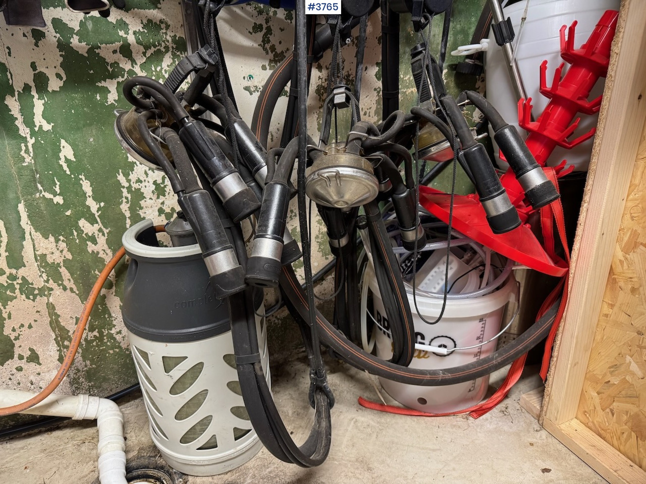 DeLaval melkeanlegg w/cleaner. - Loomakasvatusseadmed: pilt 2 DeLaval melkeanlegg w/cleaner. - Loomakasvatusseadmed: pilt 2