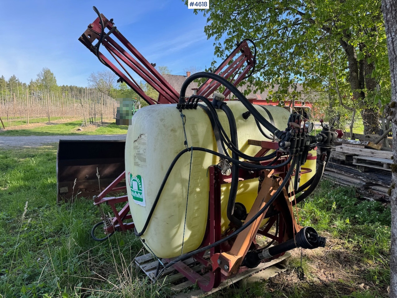 Hardi NK 800 w/ 10 m boom. - Pritsija: pilt 2 Hardi NK 800 w/ 10 m boom. - Pritsija: pilt 2
