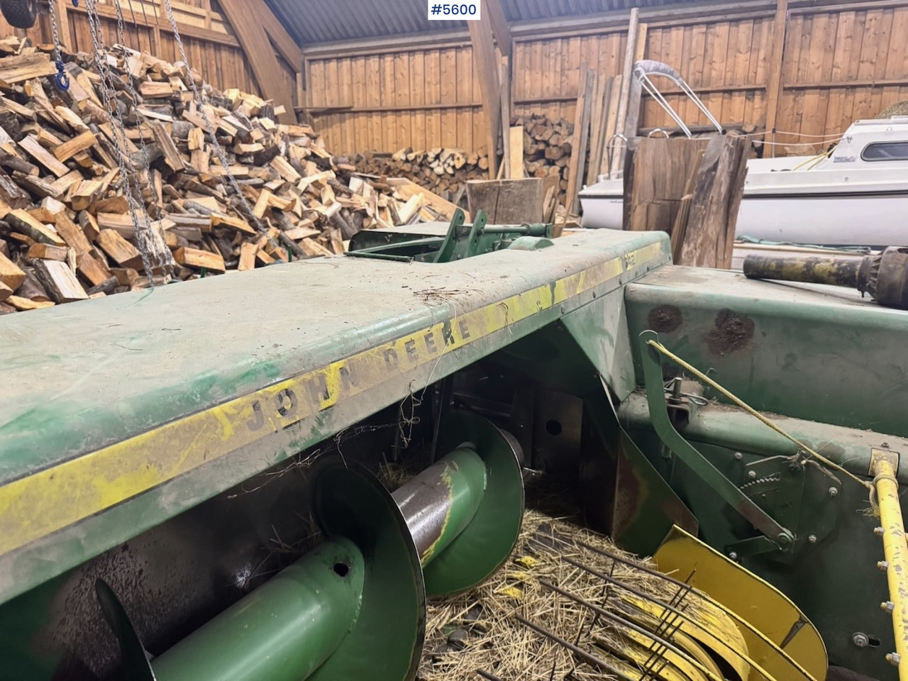 John Deere 342 Square Baler - Kaarutusseadmed: pilt 5 John Deere 342 Square Baler - Kaarutusseadmed: pilt 5