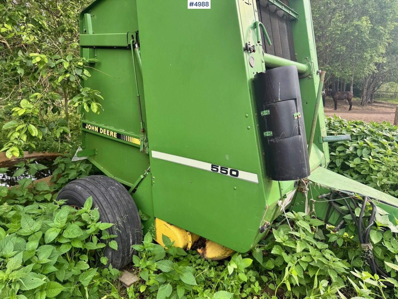 Kaarutusseadmed John Deere 550 Round baler with control box: pilt 8