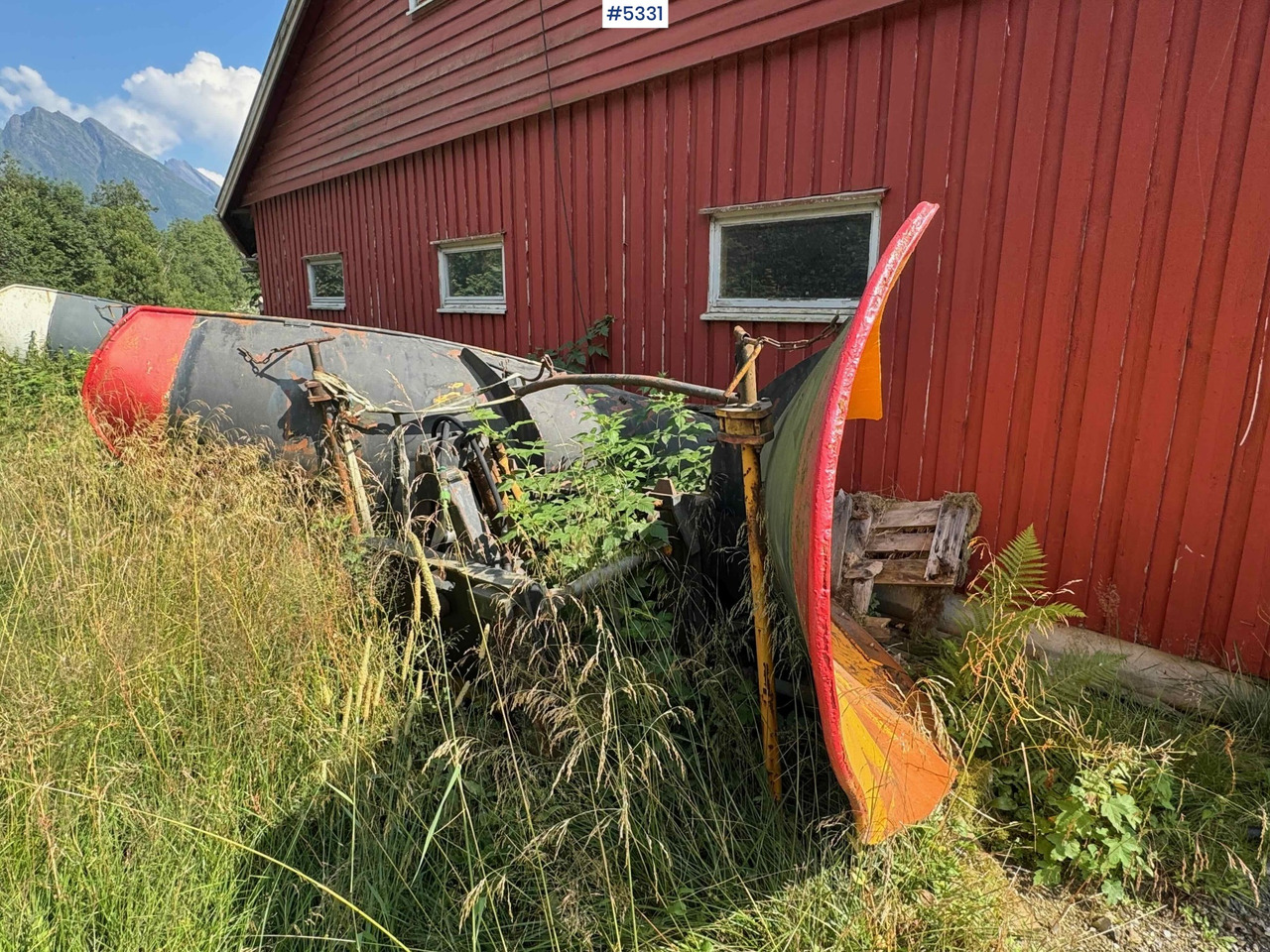 1979 Viking L275E snow plow for tractor - Kommunaal-/ Erisõiduk: pilt 3 1979 Viking L275E snow plow for tractor - Kommunaal-/ Erisõiduk: pilt 3