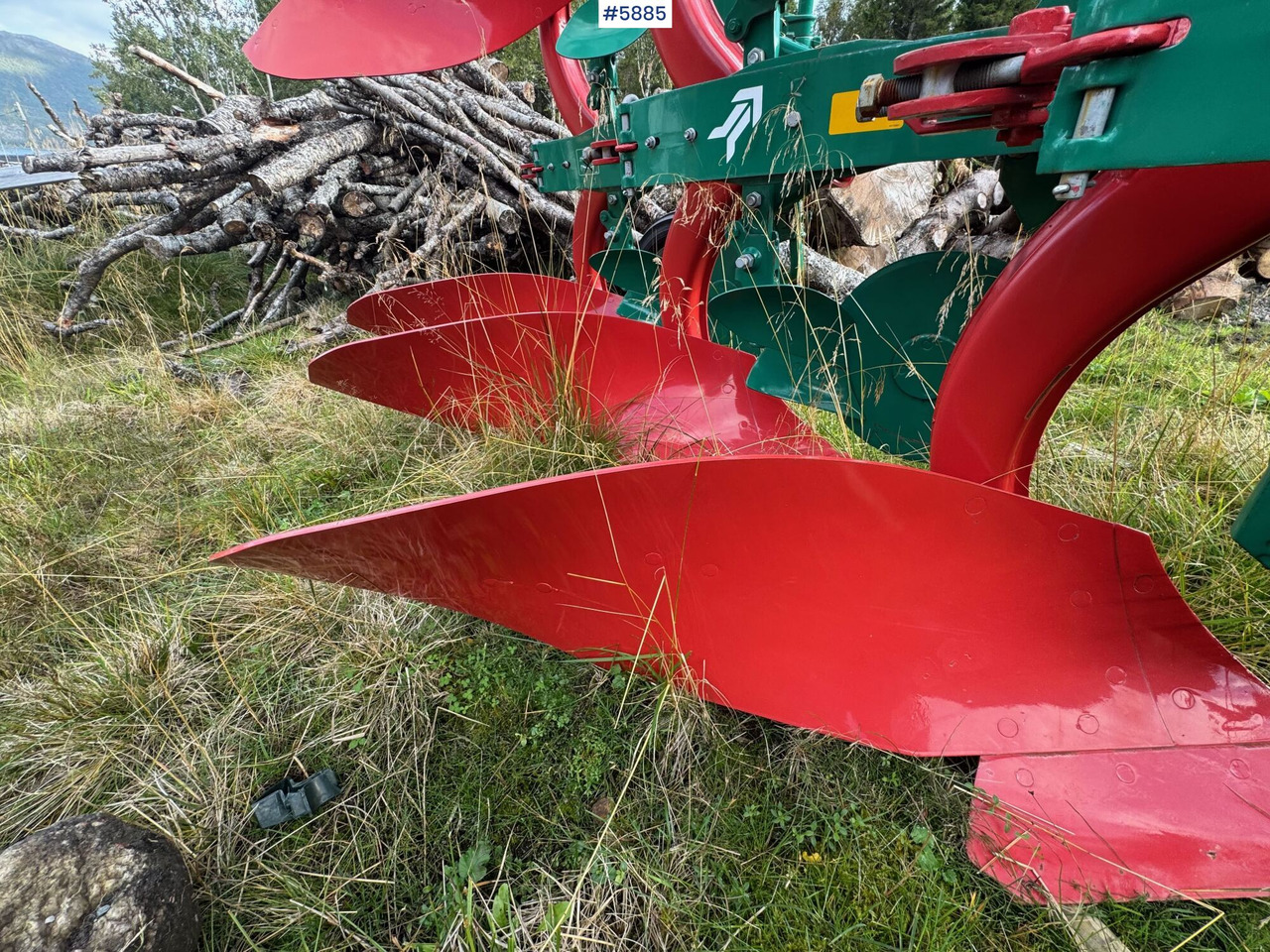 Kverneland 150S reversible plough, 3-furrow, year 2022. Never used – like new! - Maaharimisseadmed: pilt 5 Kverneland 150S reversible plough, 3-furrow, year 2022. Never used – like new! - Maaharimisseadmed: pilt 5