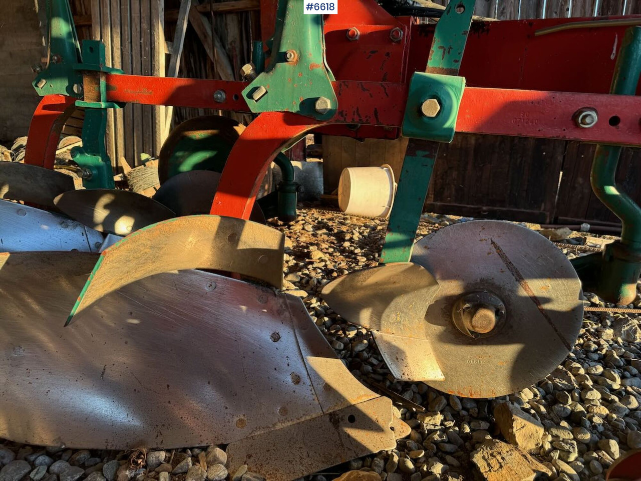 Maaharimisseadmed Kverneland AB 85 Dough plough: pilt 10 Maaharimisseadmed Kverneland AB 85 Dough plough: pilt 10