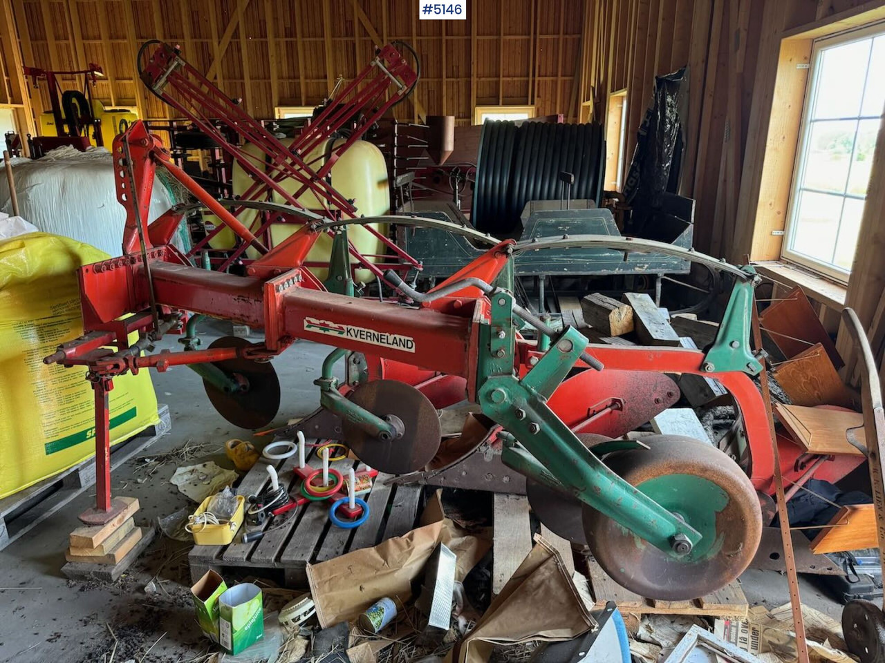 Kverneland Model A 3-furrow plough - Maaharimisseadmed: pilt 4 Kverneland Model A 3-furrow plough - Maaharimisseadmed: pilt 4