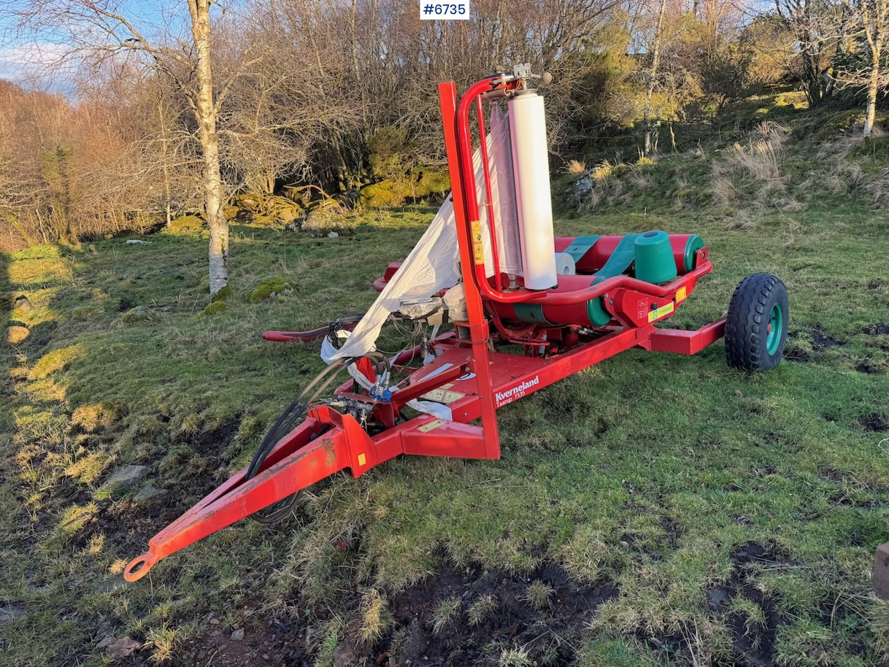 Kverneland Taarup 7335 Round Bale Wrapper - Kaarutusseadmed: pilt 3 Kverneland Taarup 7335 Round Bale Wrapper - Kaarutusseadmed: pilt 3