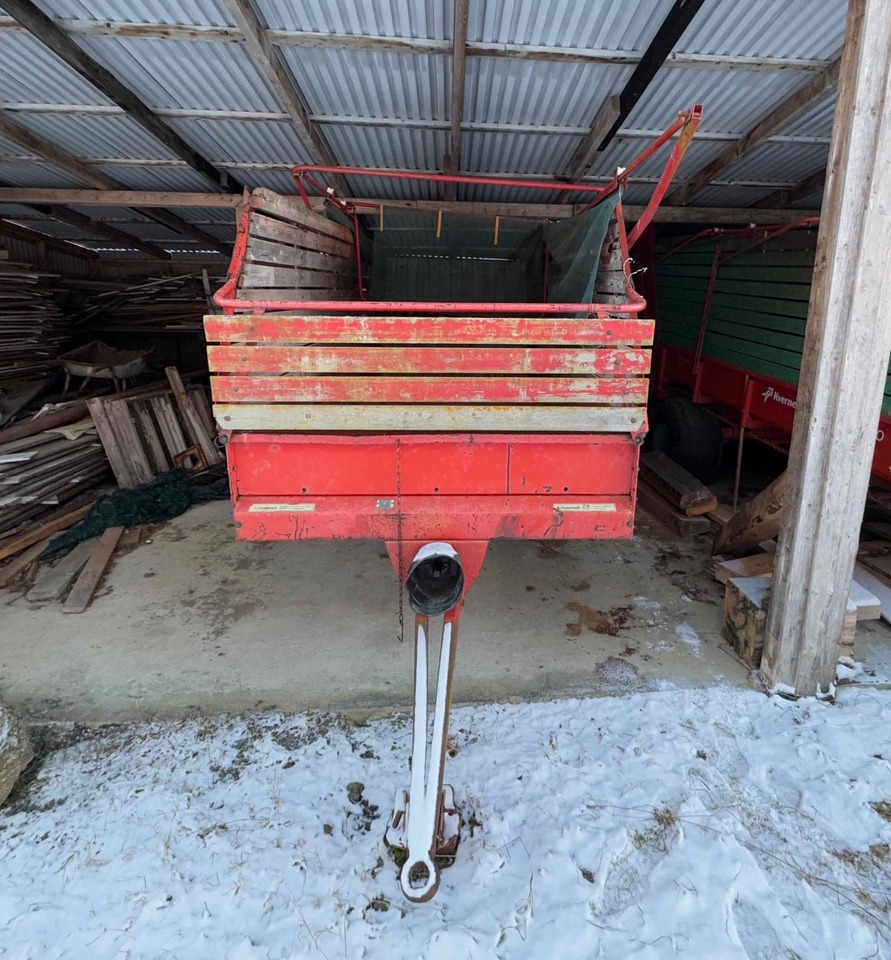 Kverneland UN7000 unloading trailer - Kaarutusseadmed: pilt 2 Kverneland UN7000 unloading trailer - Kaarutusseadmed: pilt 2