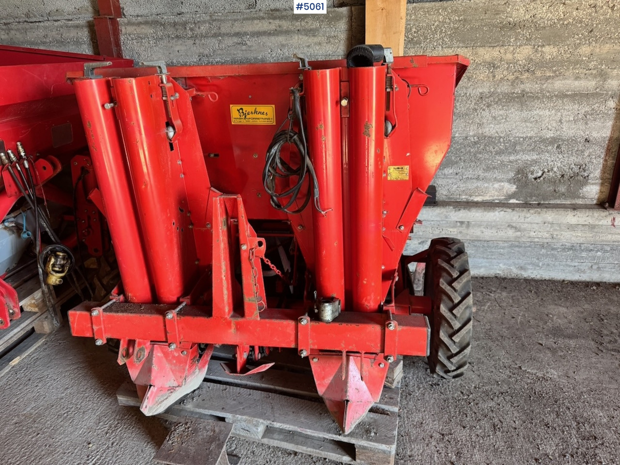 Kverneland Underhaug 1400 Potato picker - Maaharimisseadmed: pilt 3 Kverneland Underhaug 1400 Potato picker - Maaharimisseadmed: pilt 3