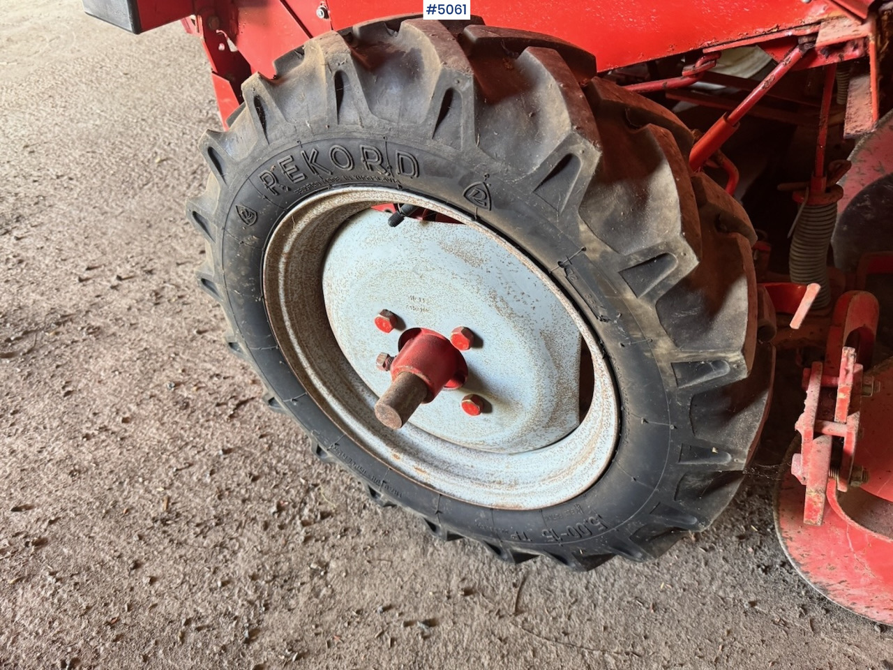 Kverneland Underhaug 1400 Potato picker - Maaharimisseadmed: pilt 2 Kverneland Underhaug 1400 Potato picker - Maaharimisseadmed: pilt 2