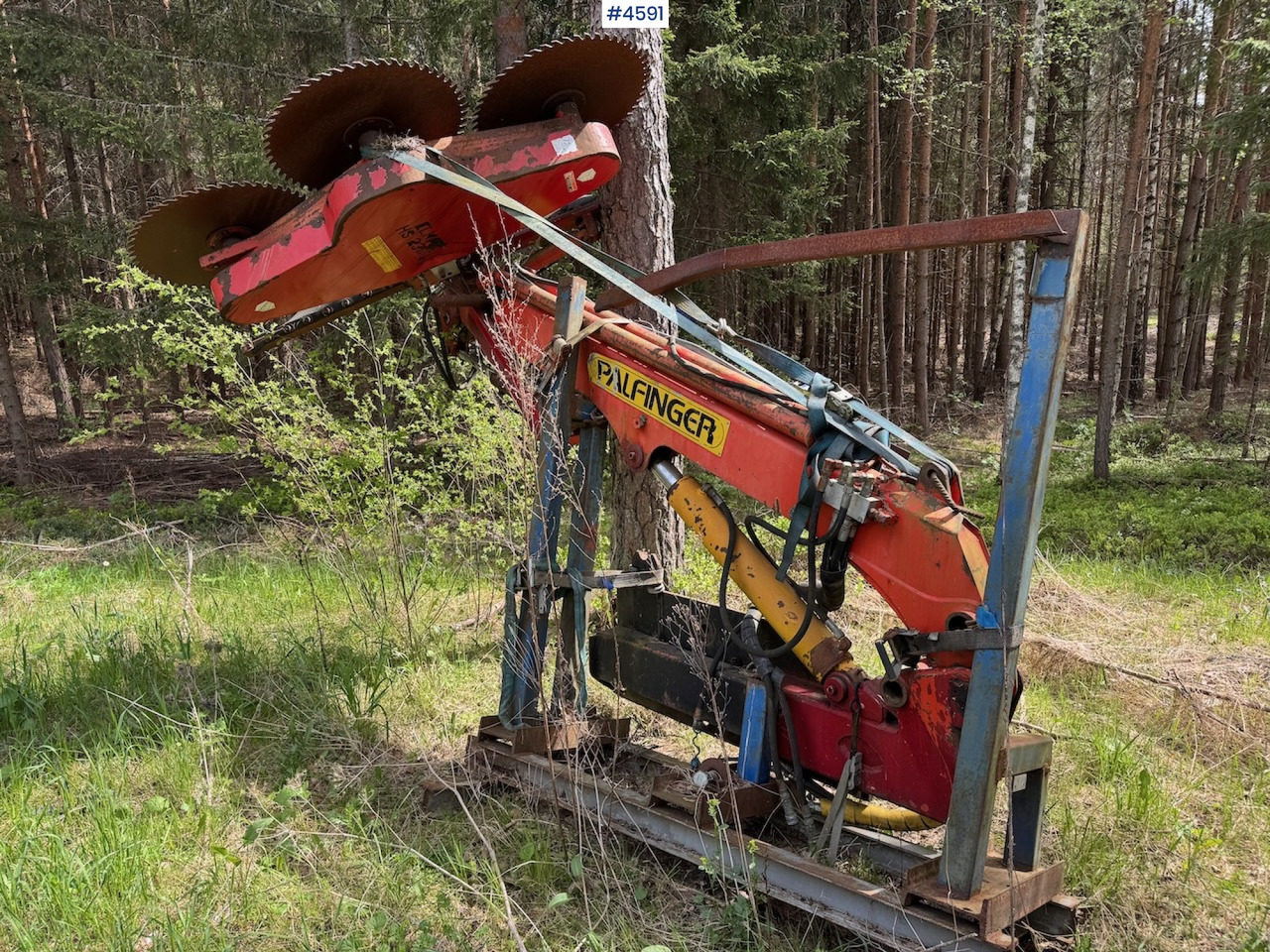 Elkær HS 2300 Branch saw - Metsandusseadmed: pilt 1 Elkær HS 2300 Branch saw - Metsandusseadmed: pilt 1
