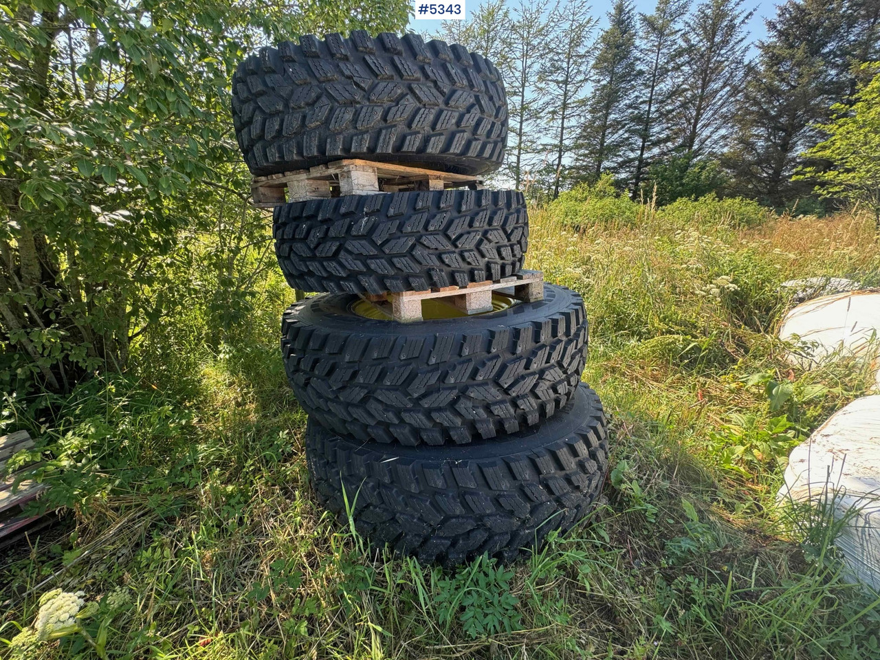 Nokian tires – complete set with rims - Komplektne ratas - Traktor: pilt 2 Nokian tires – complete set with rims - Komplektne ratas - Traktor: pilt 2