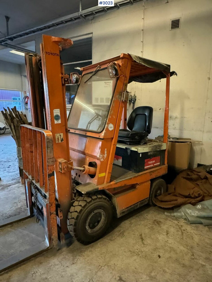 Toyota 4FB15 Forklift - Kahveltõstuk: pilt 2 Toyota 4FB15 Forklift - Kahveltõstuk: pilt 2