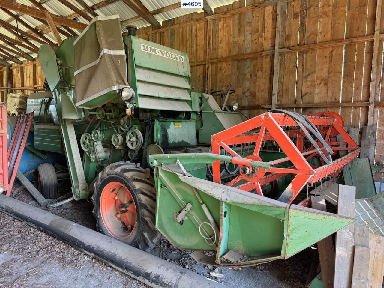 Volvo Aktiv 800 Combine harvester - Kombain: pilt 2 Volvo Aktiv 800 Combine harvester - Kombain: pilt 2