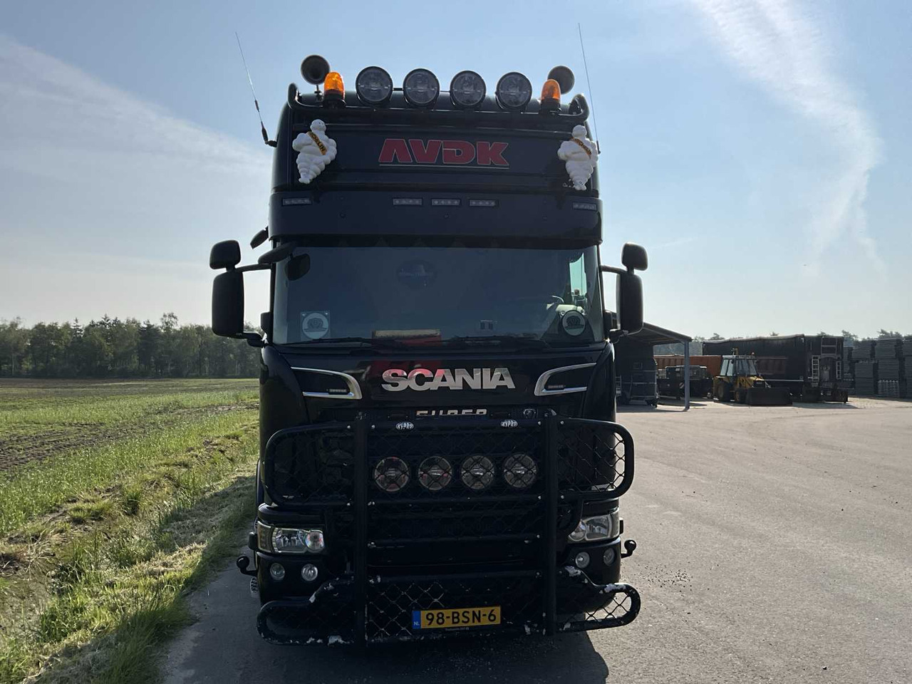 SCANIA R580 6x4 v8 - Sadulveok: pilt 4 SCANIA R580 6x4 v8 - Sadulveok: pilt 4