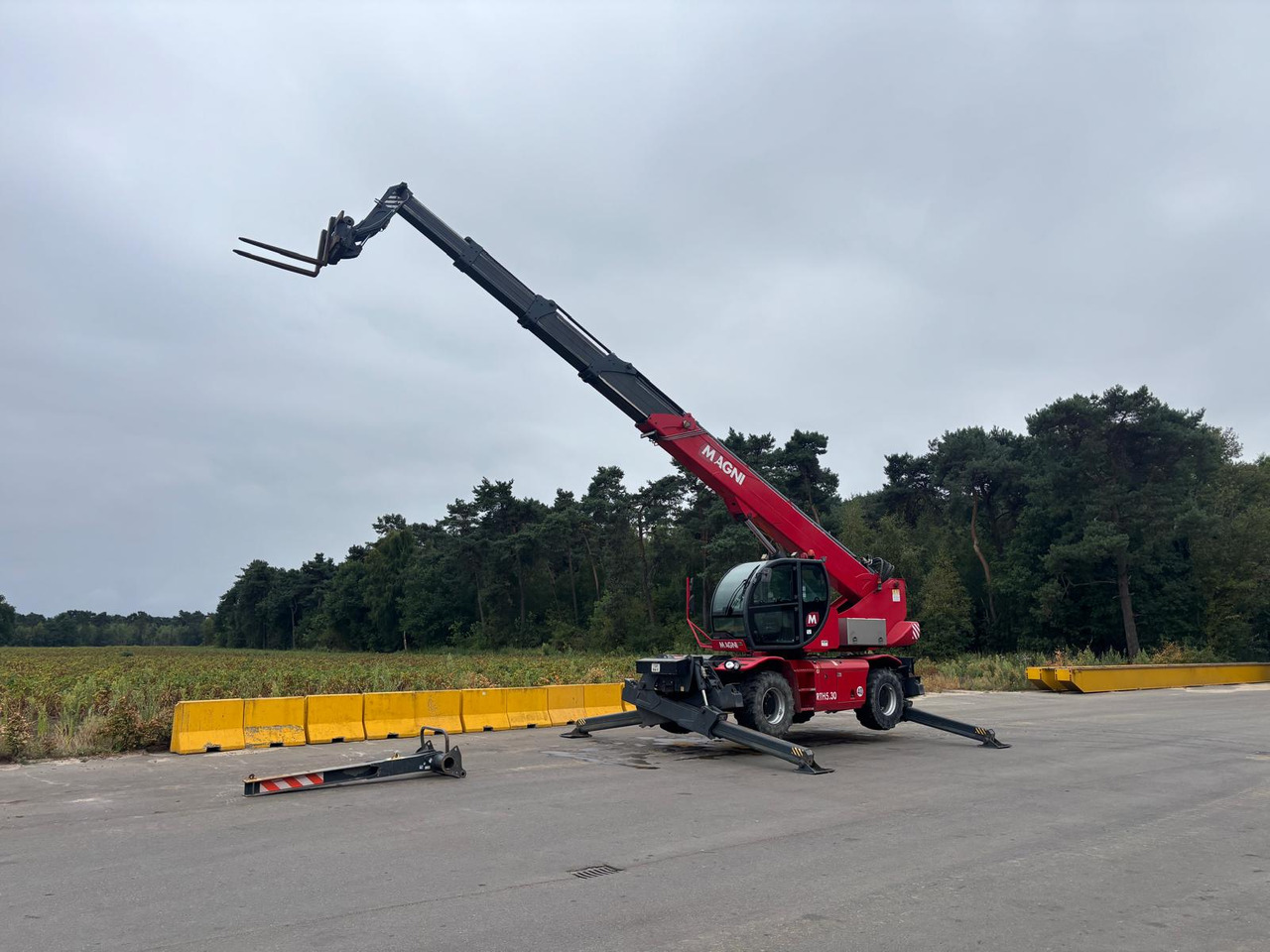 Magni RTH5.30 - Autokraana: pilt 4 Magni RTH5.30 - Autokraana: pilt 4