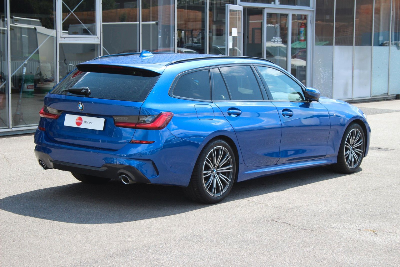 BMW 320 Touring d M Sport Laser Alcantara Harman Kar - Auto: pilt 2 BMW 320 Touring d M Sport Laser Alcantara Harman Kar - Auto: pilt 2