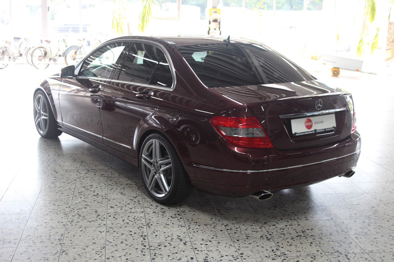 Mercedes-Benz C 230 Avantgarde Automatik sehr gepflegt! 130tKM - Sedaan: pilt 3 Mercedes-Benz C 230 Avantgarde Automatik sehr gepflegt! 130tKM - Sedaan: pilt 3